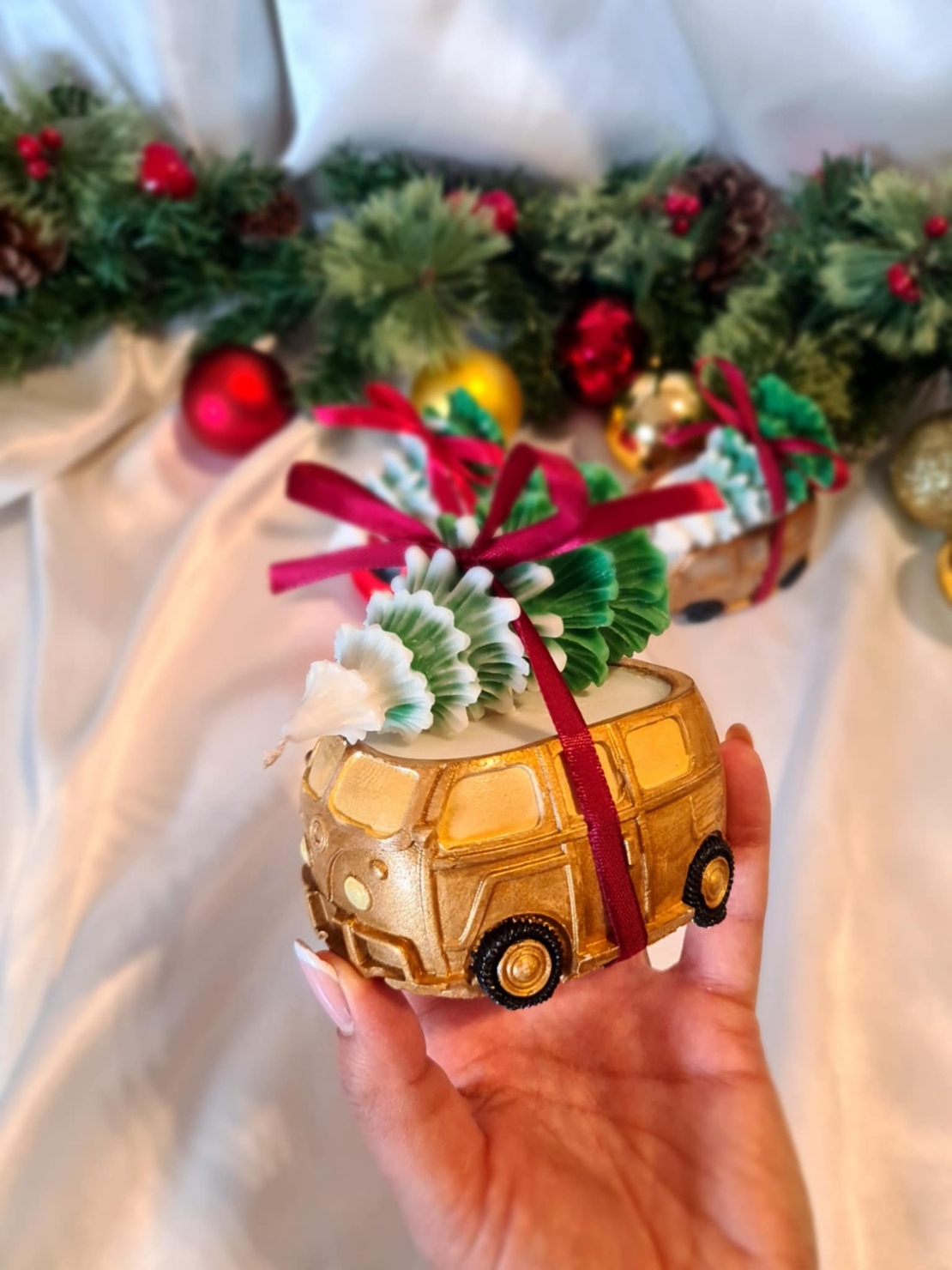 Коледни кемперчета със свещ – празнична лимитирана колекция