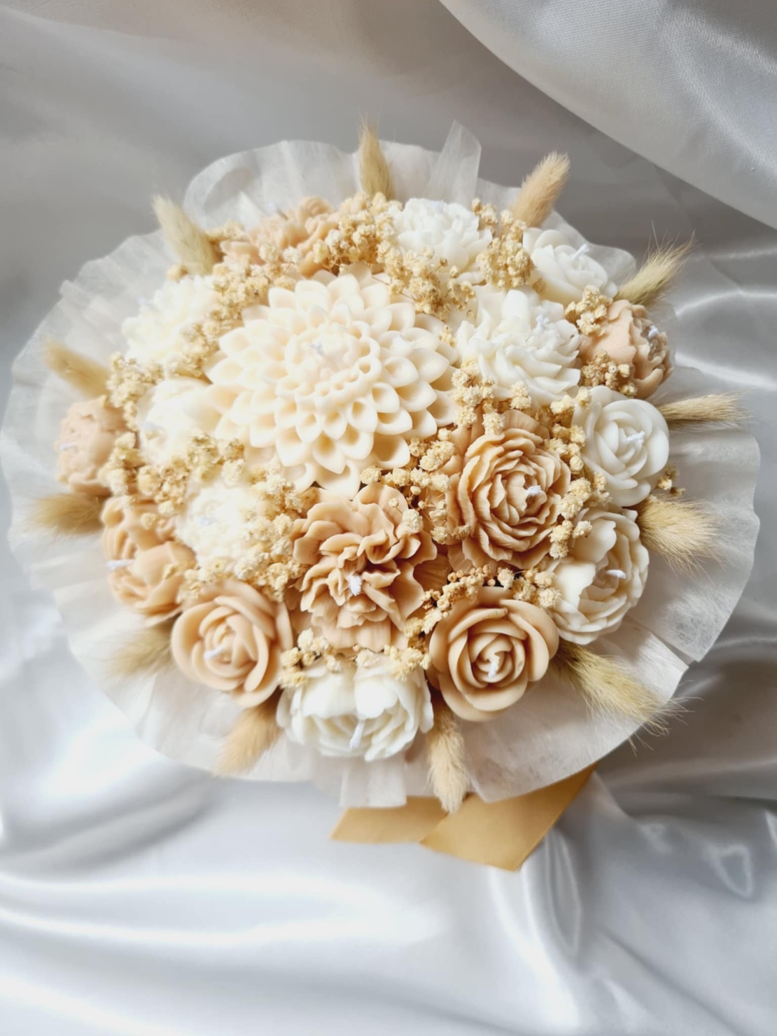 Авторски букет „Natural Elegance Bloom“