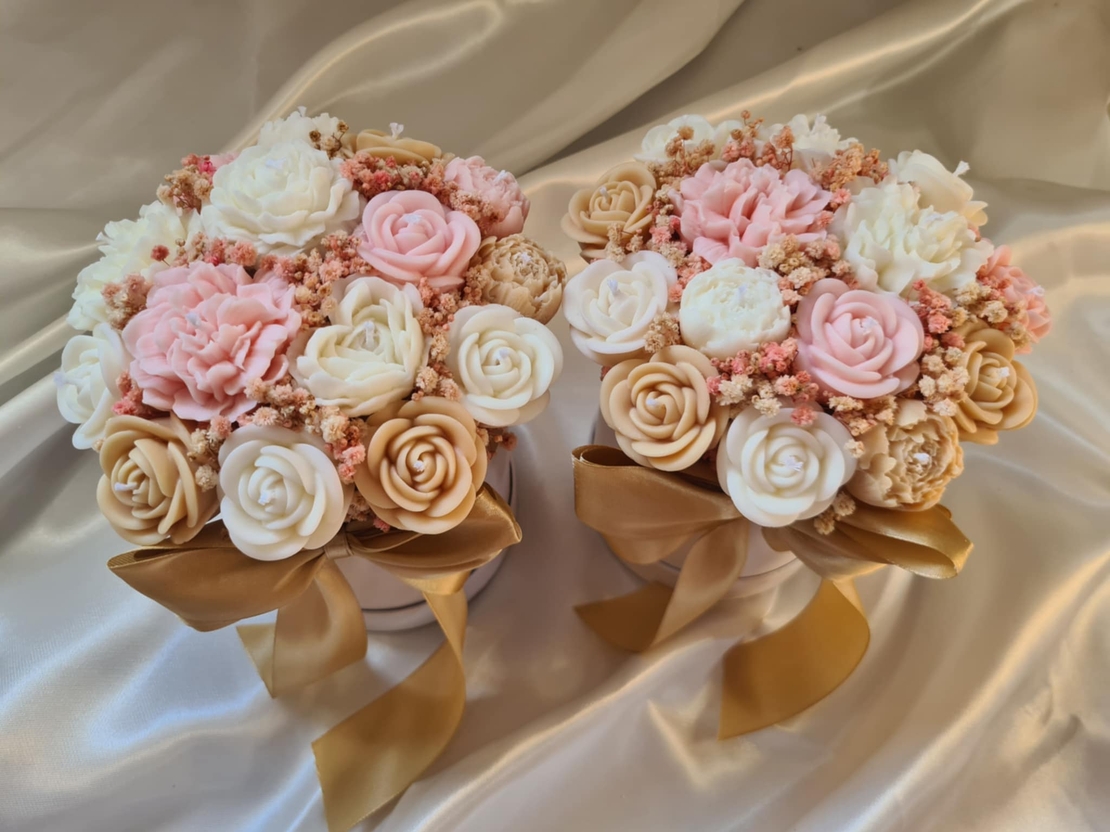 Авторски букет „Vanilla Gold Harmony“