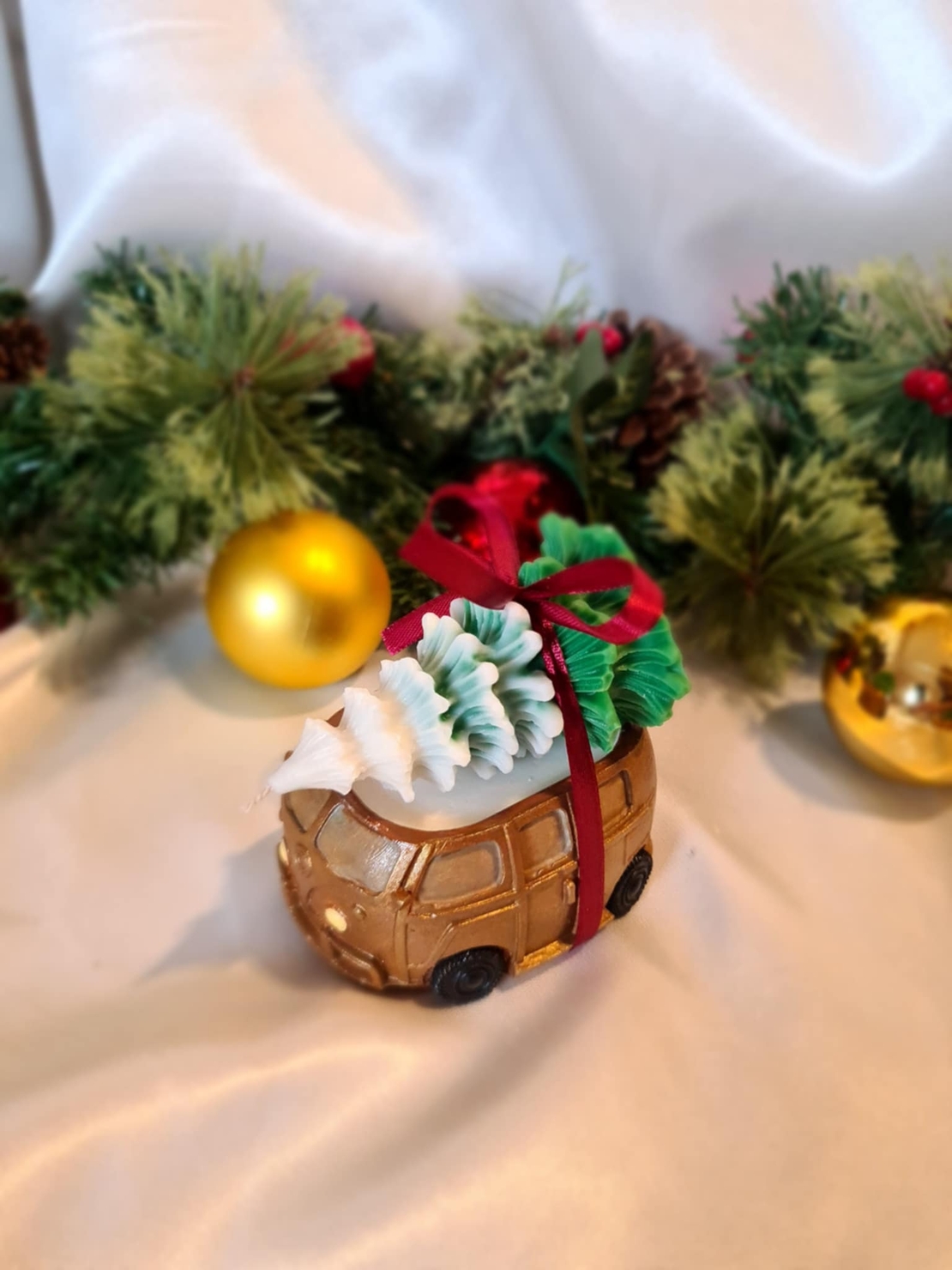 Коледни кемперчета със свещ – празнична лимитирана колекция