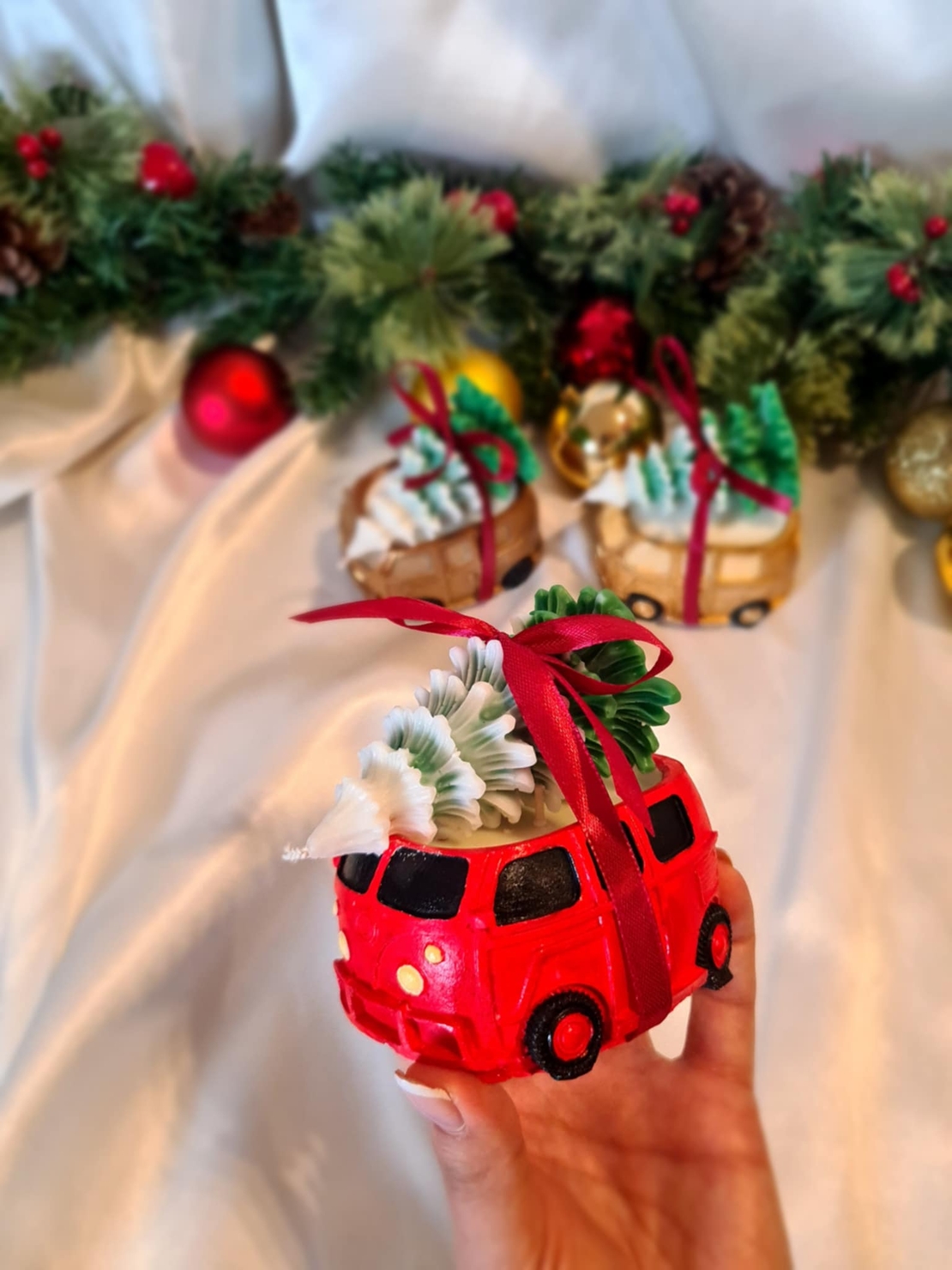 Коледни кемперчета със свещ – празнична лимитирана колекция