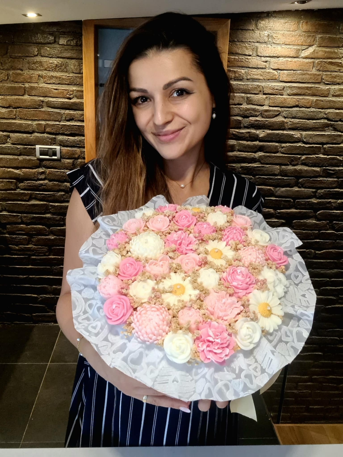 Авторски букет „Blooming Meadow Symphony“