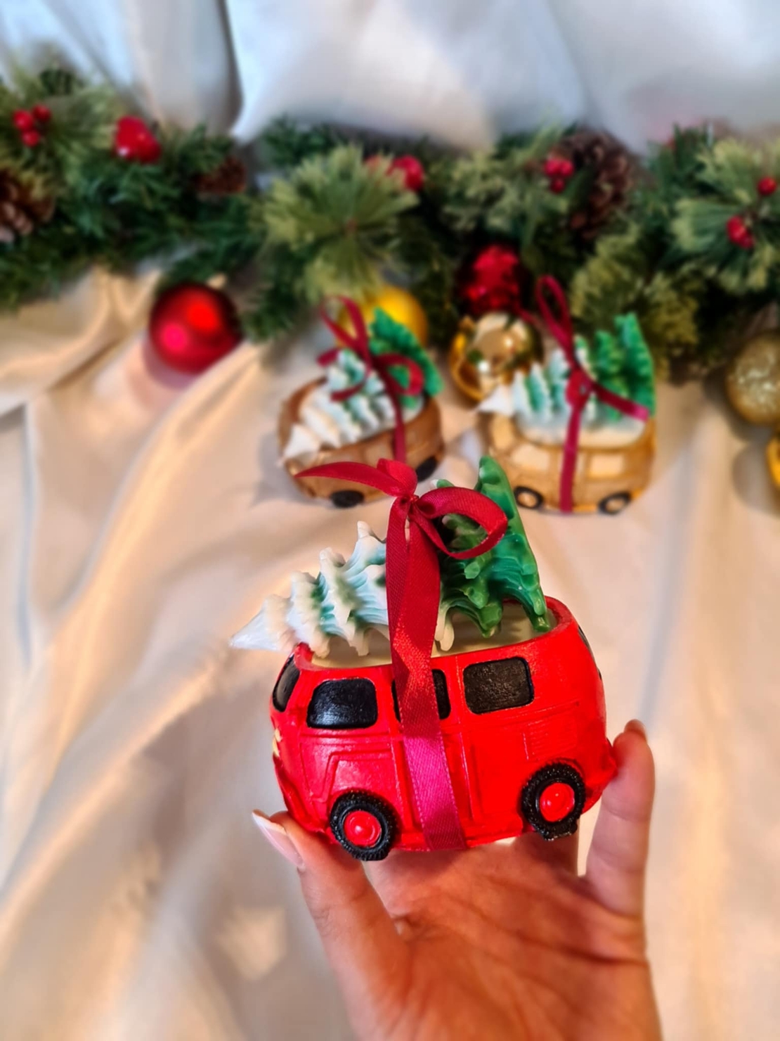 Коледни кемперчета със свещ – празнична лимитирана колекция