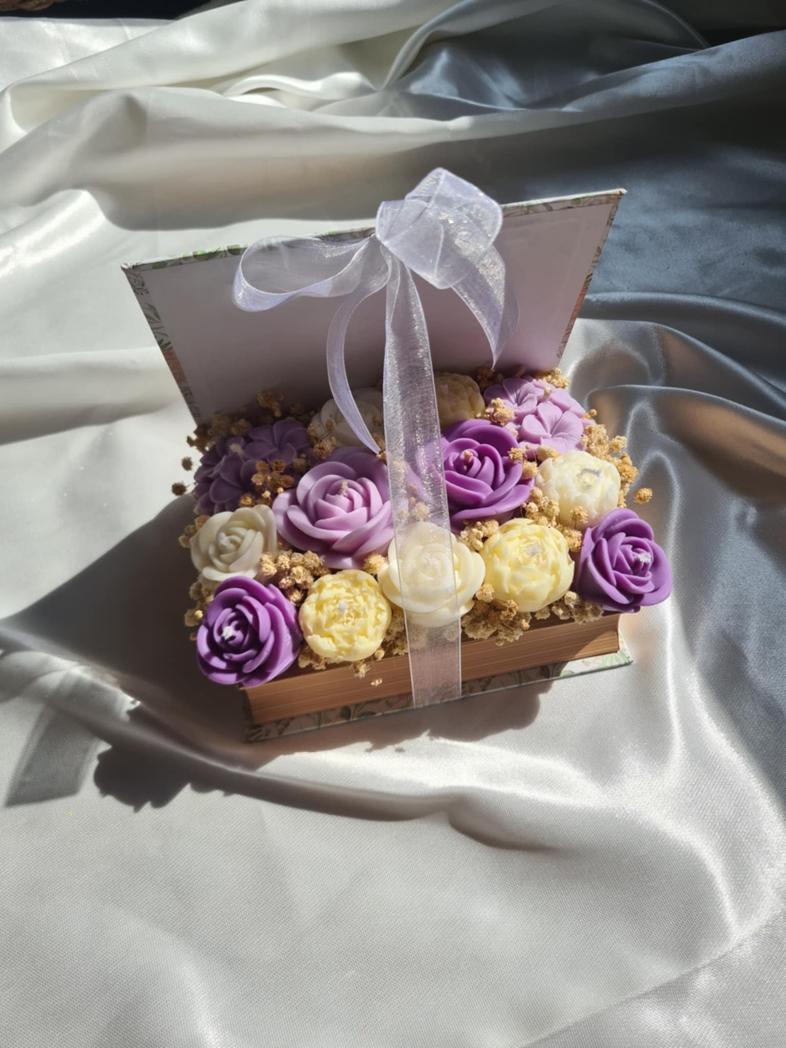 Авторски букет „Lavender Storybook“