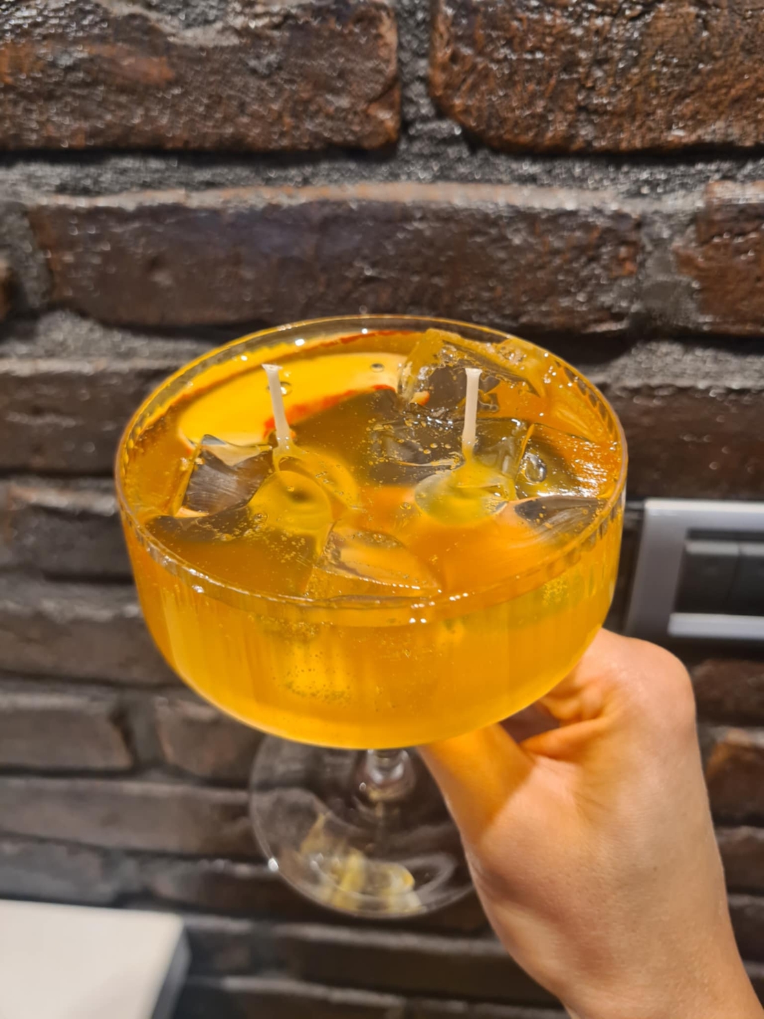 Свещ „Златна Праскова“