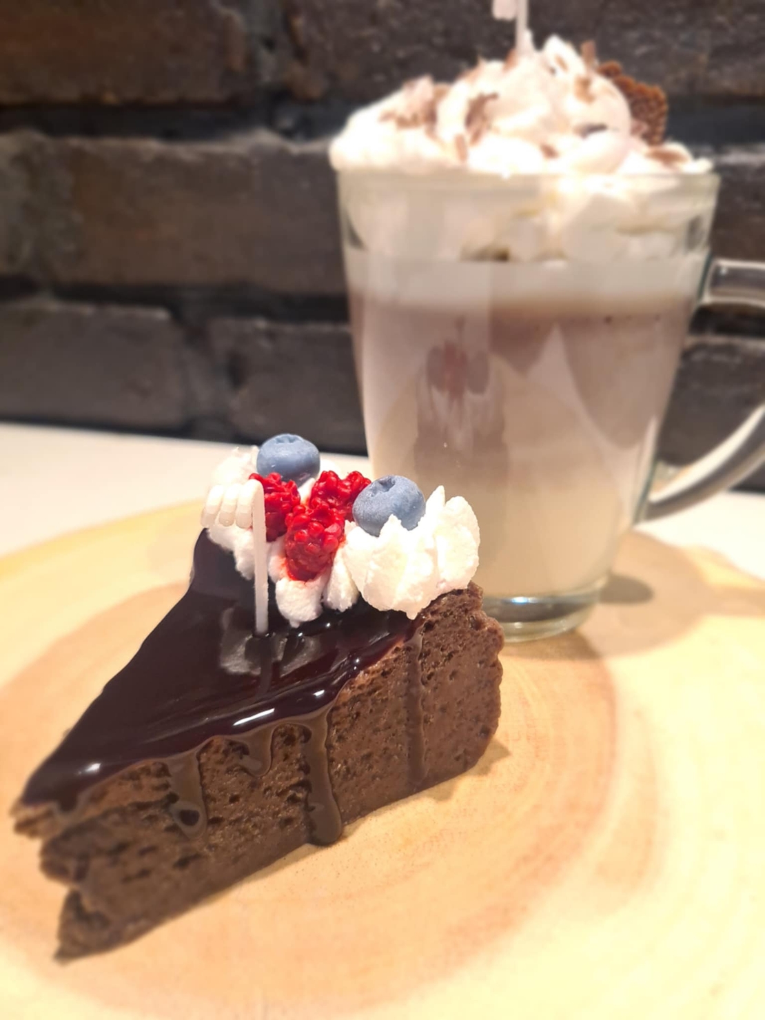 Ароматна свещ „Шоколадова фантазия“