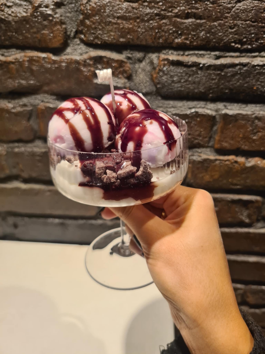 Ароматна свещ „Мелба наслада“