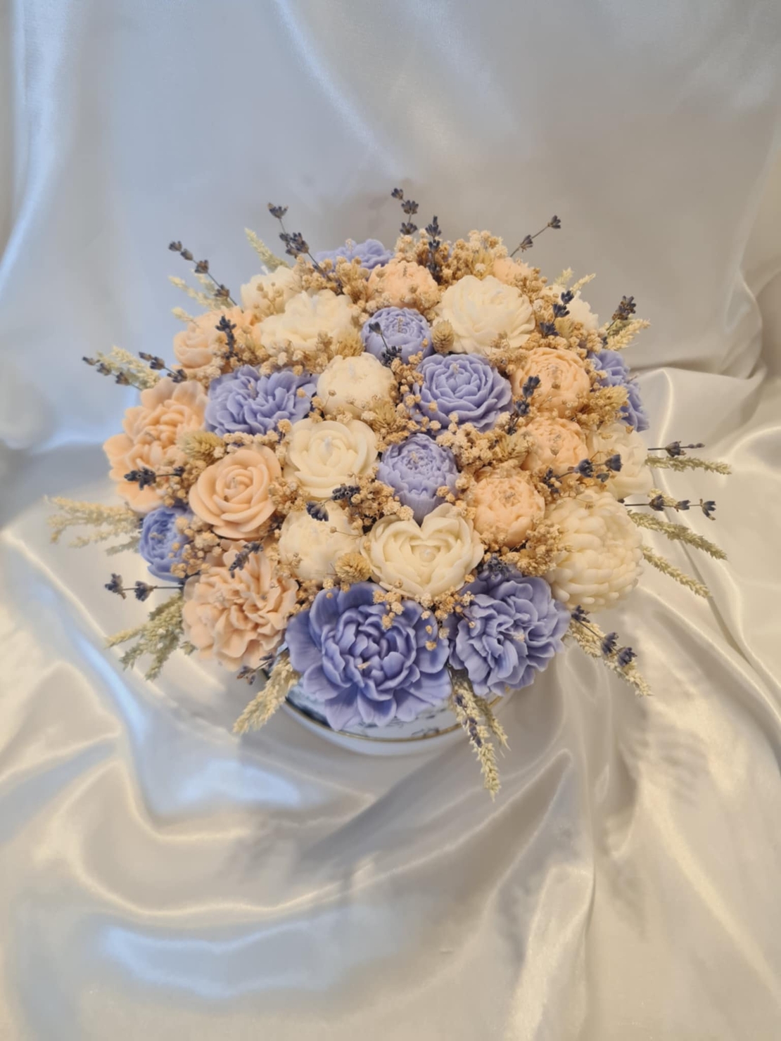 Букет “Lavender Whisper Garden”