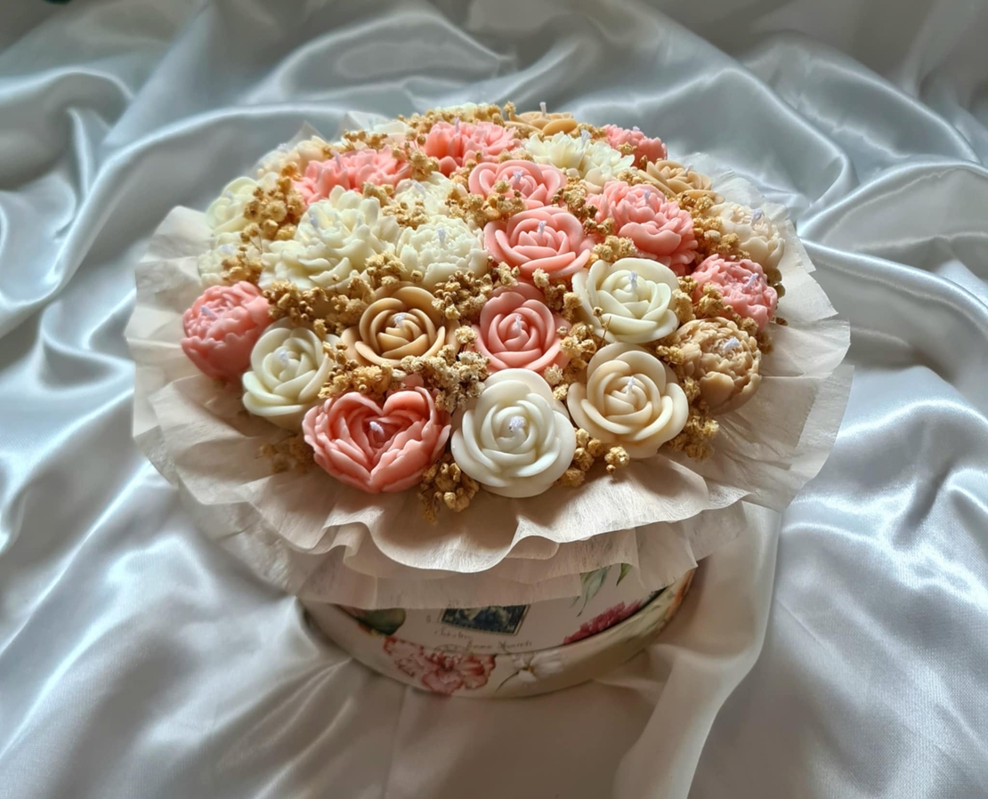 Авторски букет „Blush Symphony“