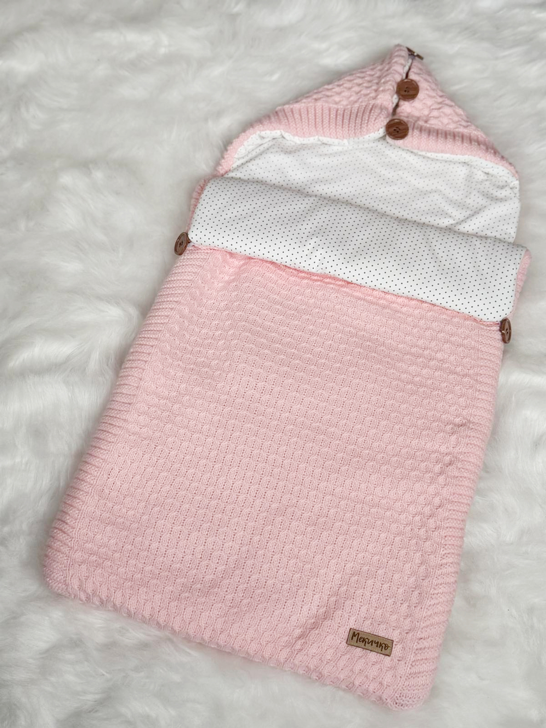 Порт-бебе - плетено одеяло с подплата в розово