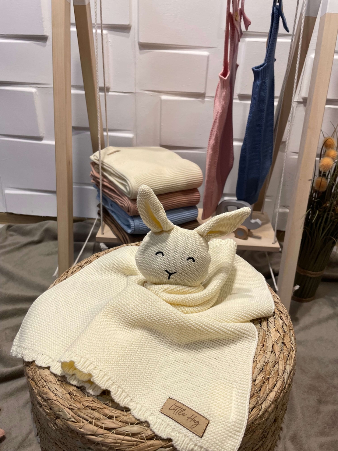 Мекичка играчка за гушкане в екрю