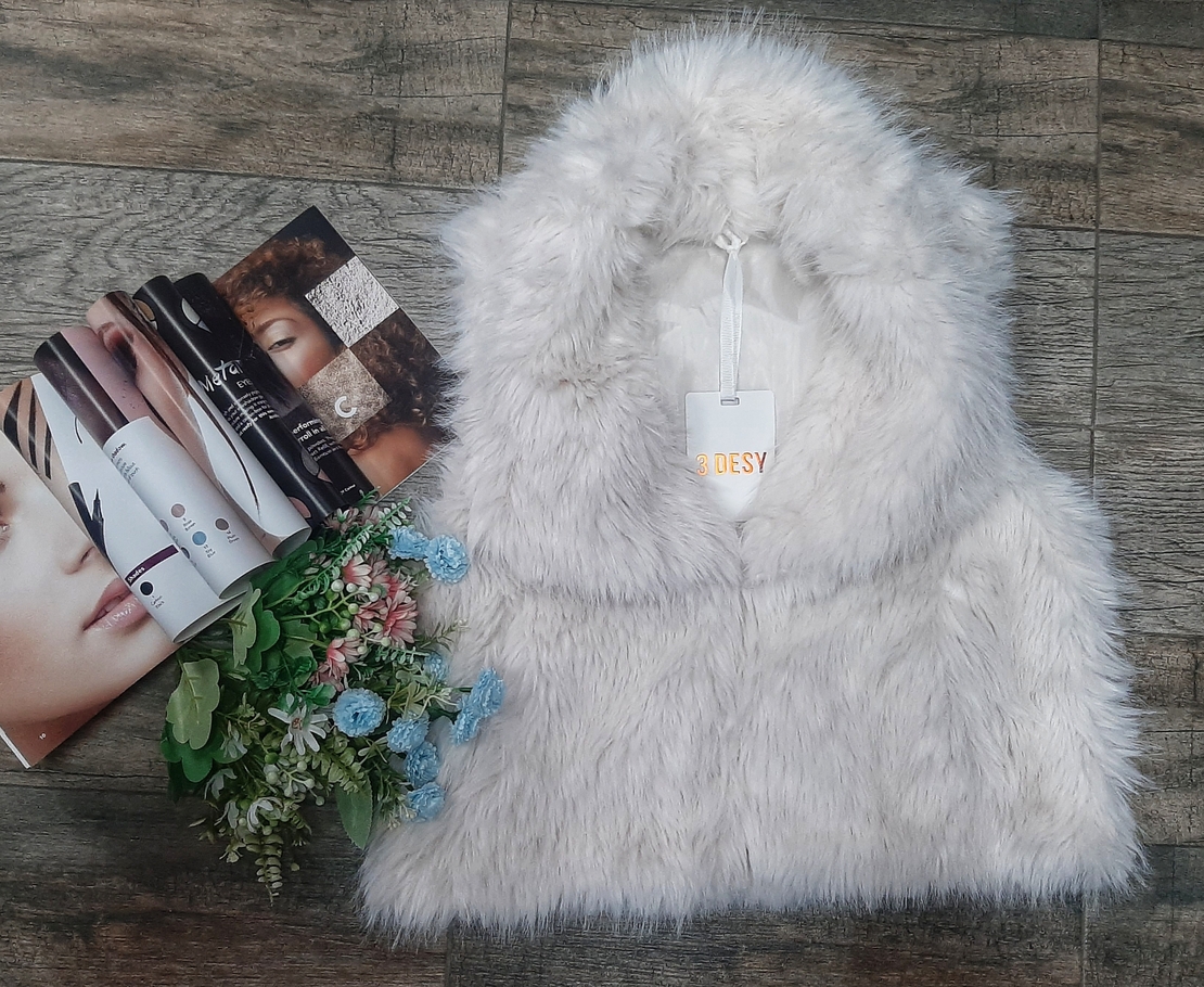 Дамски елек White