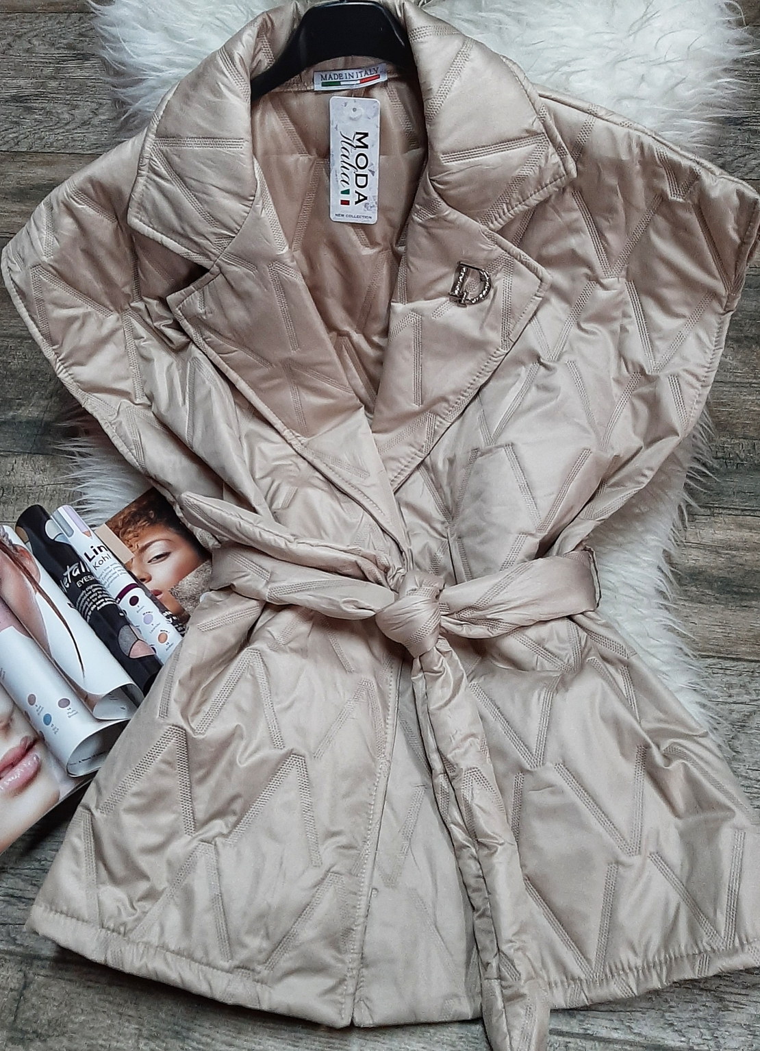 Дамски елек Beige