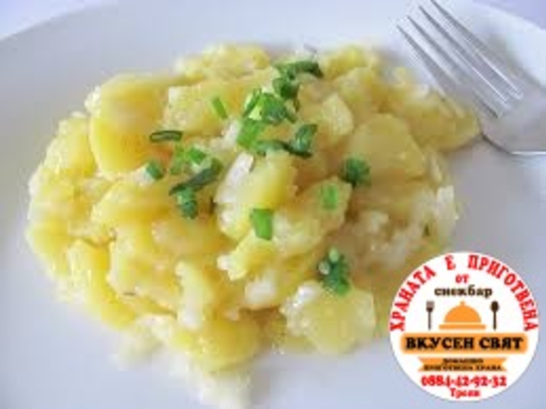 салата картофена