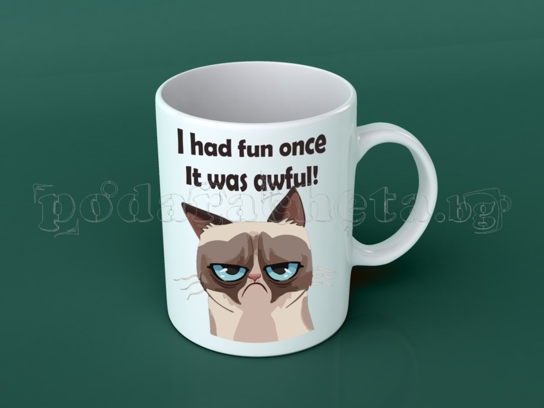 Бяла керамична чаша - Grumpy Cat 45