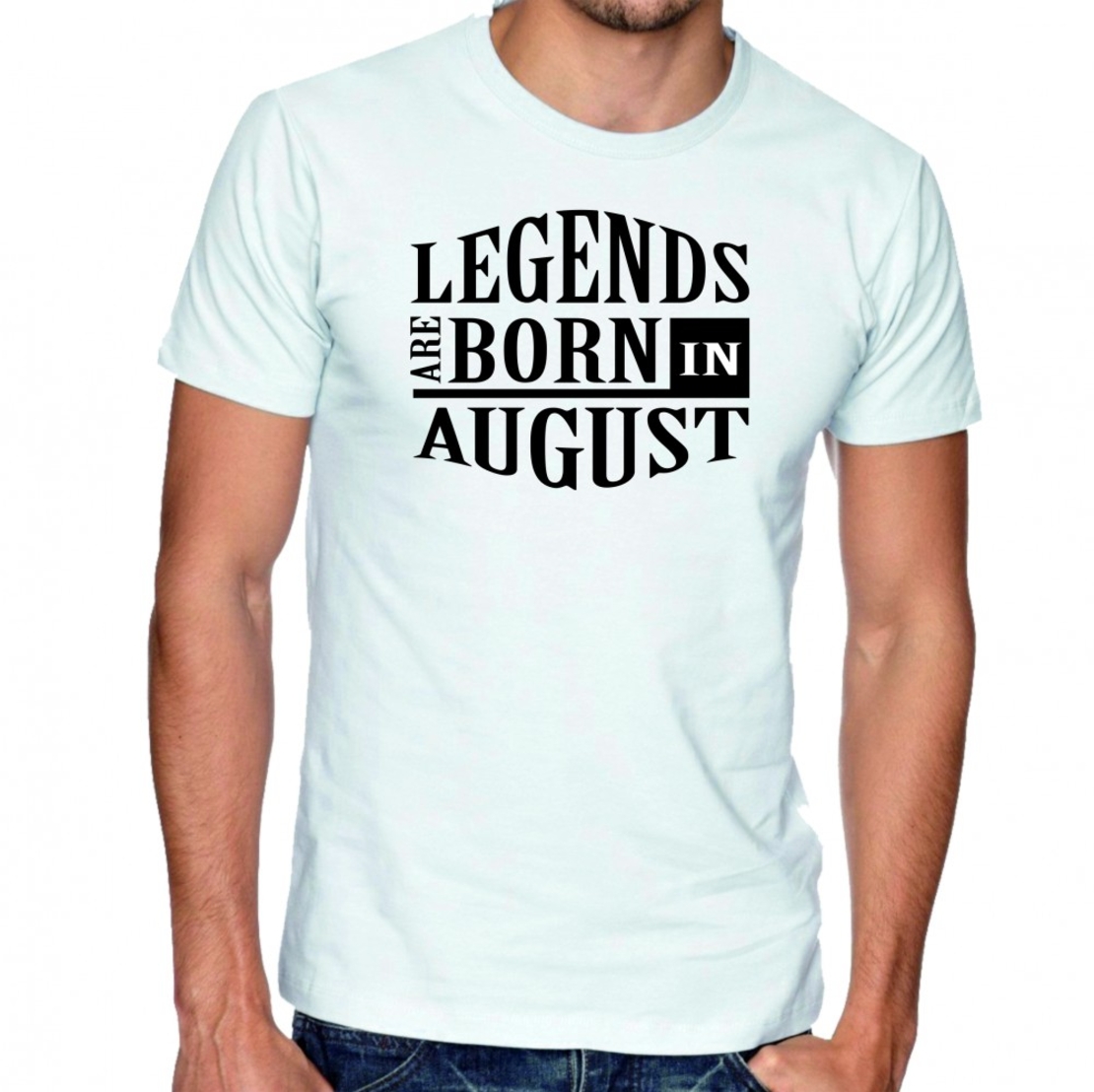 Черна мъжка тениска - Legends are born in August