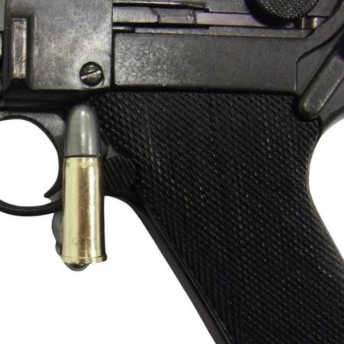 Пистолет - Parabellum Luger
