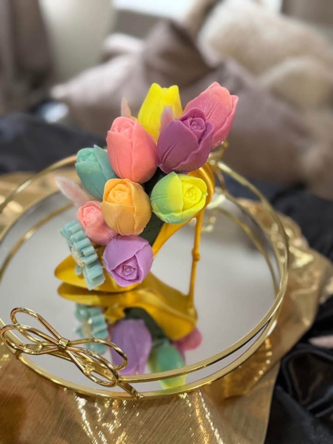 Букет в обувка символ на стил, нежност и любов🎁🌹🌹🌹