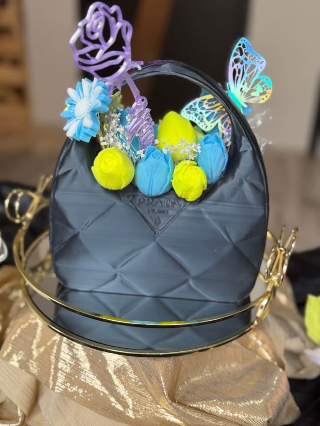 подарък за 8 март 👜 3D принтирани чанти, пълни с ръчно направени цветя