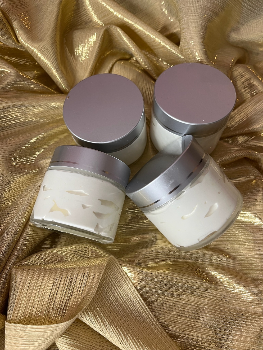 Подхранващ крем за тяло с телешка лой и екзотични масла