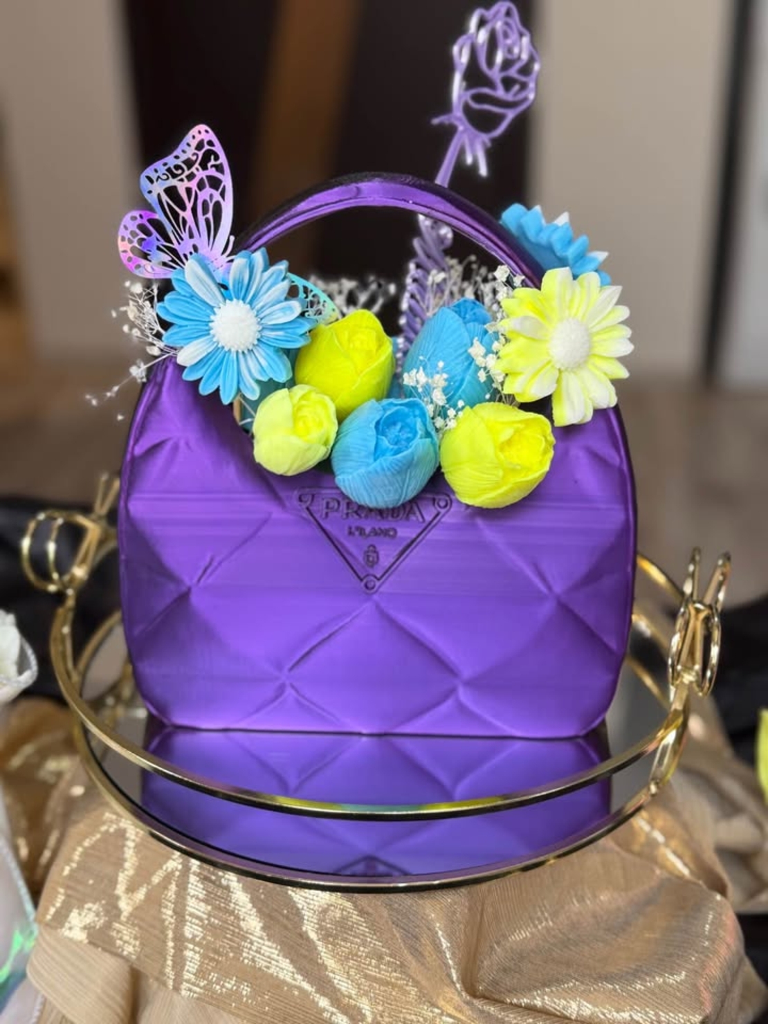 подарък за 8 март 👜 3D принтирани чанти, пълни с ръчно направени цветя