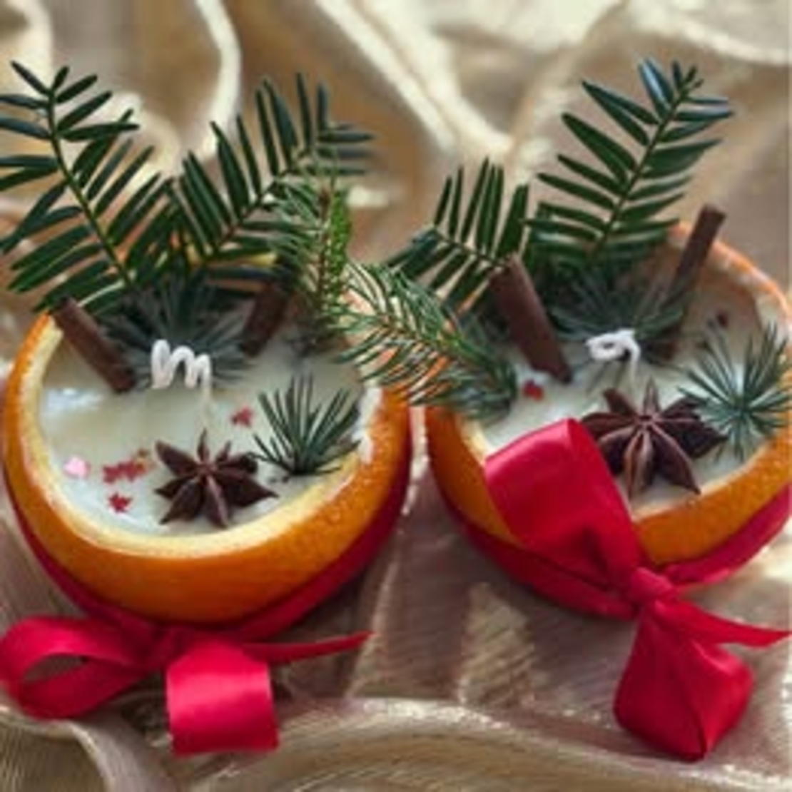 🍊 Коледна масажна свещ „Зимна портокалова магия“