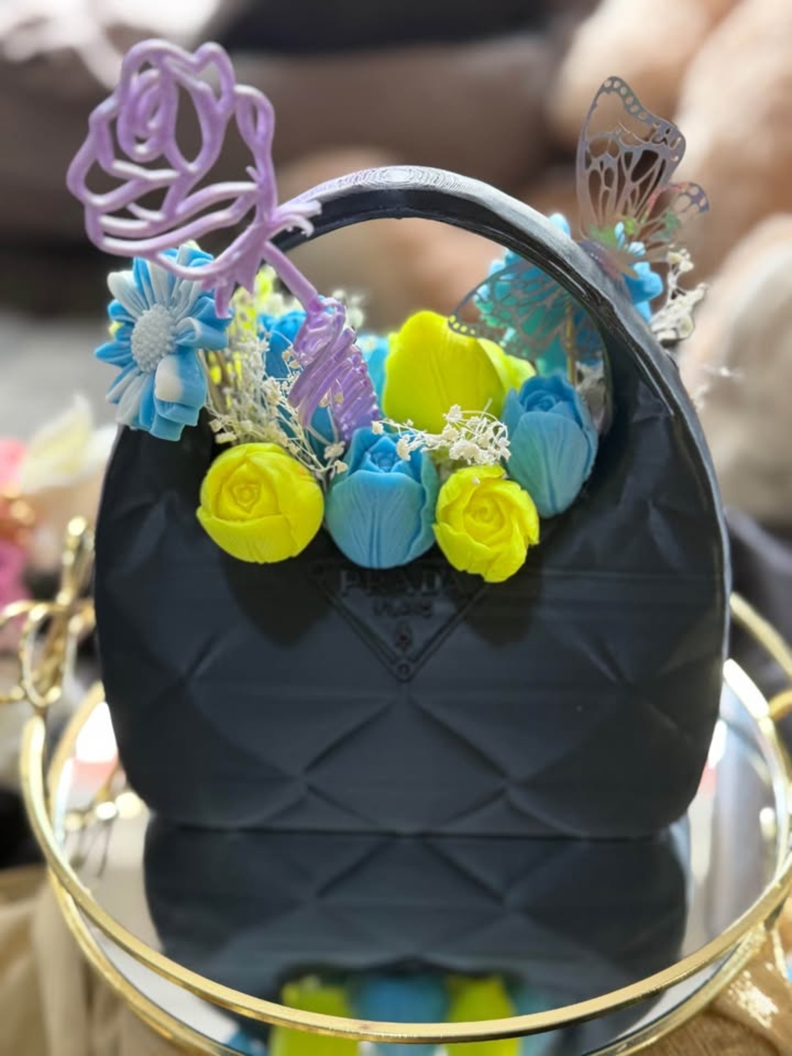 подарък за 8 март 👜 3D принтирани чанти, пълни с ръчно направени цветя