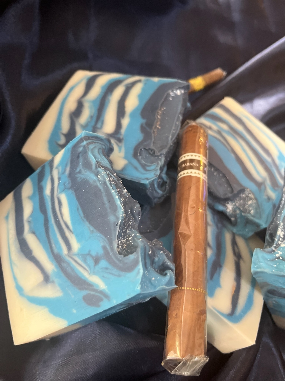 Натурален сапун Дива вода - Artisan Soap