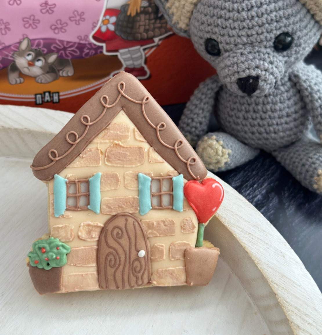 Приказка за хапване - Червената шапчица