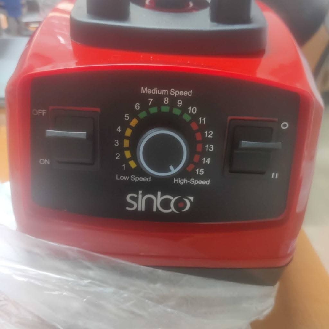 Професионален блендер Sinbo 4в1 – 2200W, 2L кана, дробене на лед и ядки