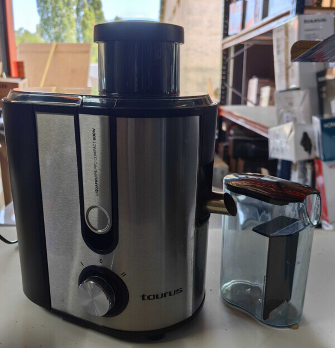 Сокоизстисквачка Taurus LIQUAFRUITS PRO COMPACT – 600W