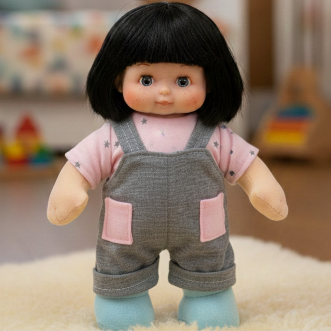 Cufan Baby Doll – Мека кукла с текстилно тяло – Перфектен подарък за малки принцеси