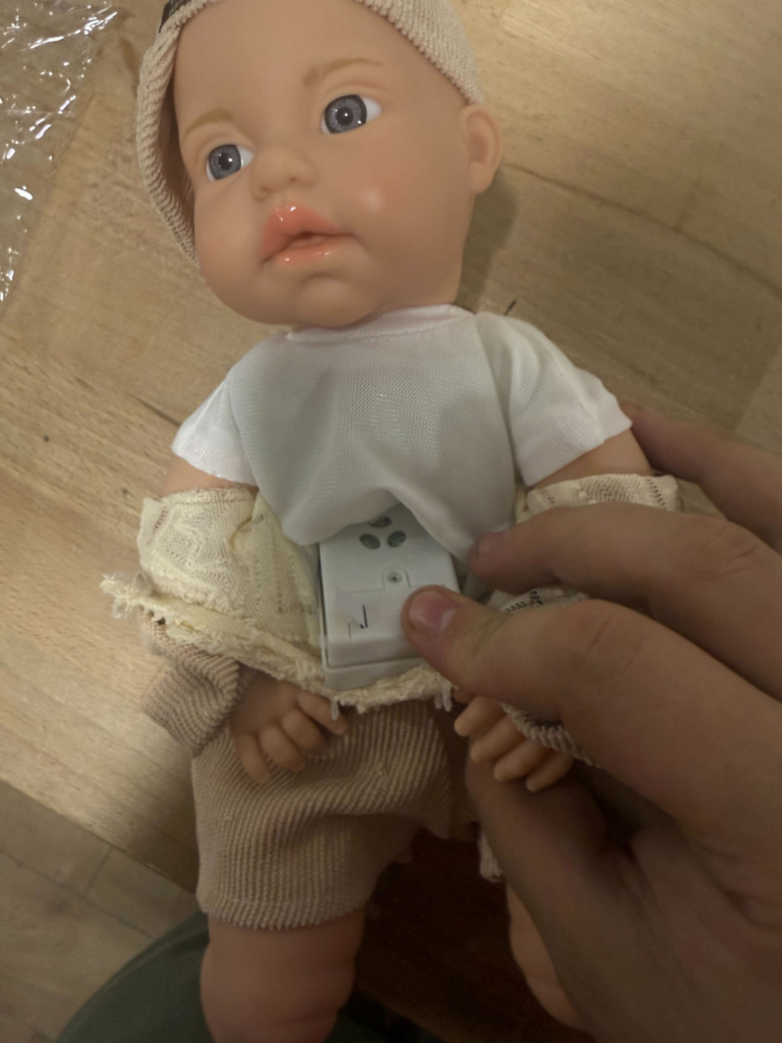 Реалистично говорещо бебе с аксесоар шише