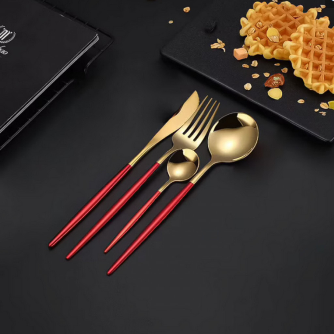 Комплект прибори за хранене от 24 части с луксозен дизайн и магнитна кутия