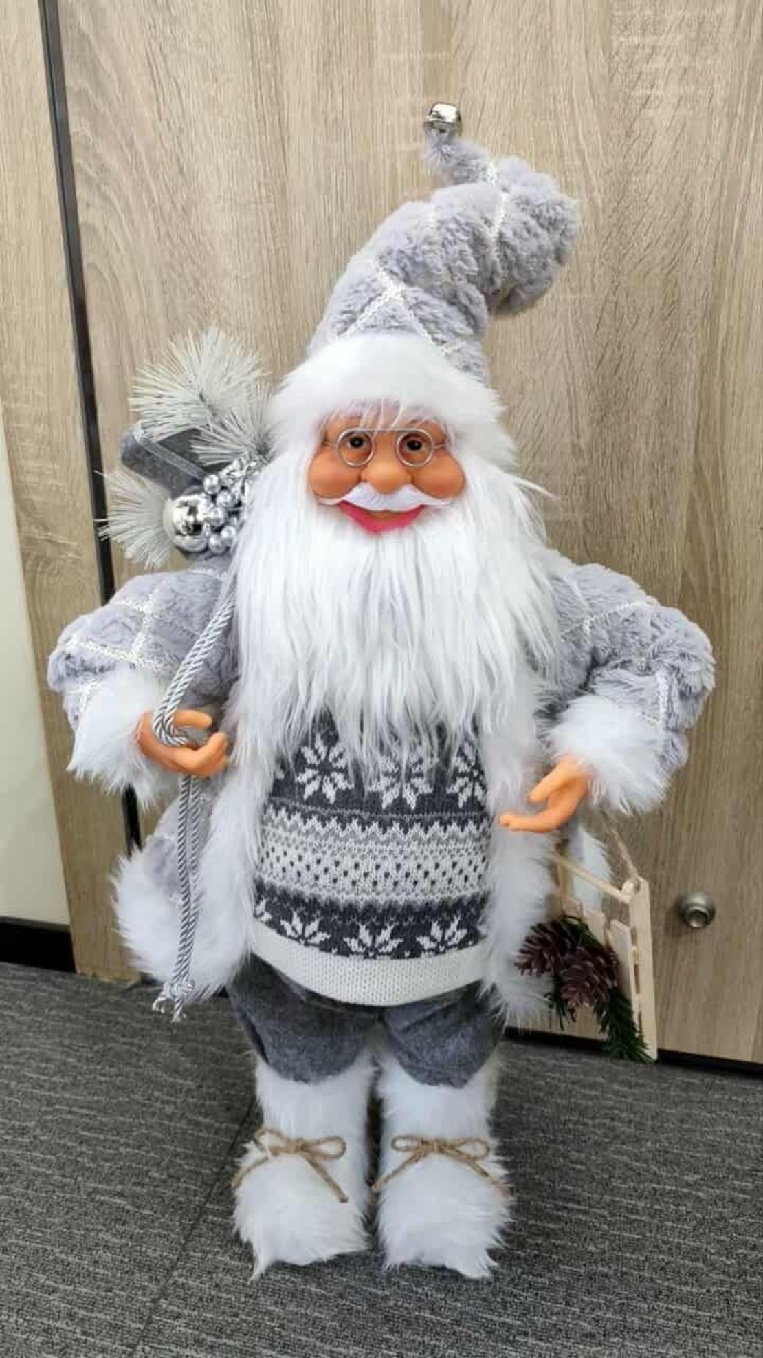 Декоративни фигури Дядо Коледа – Ръчна изработка