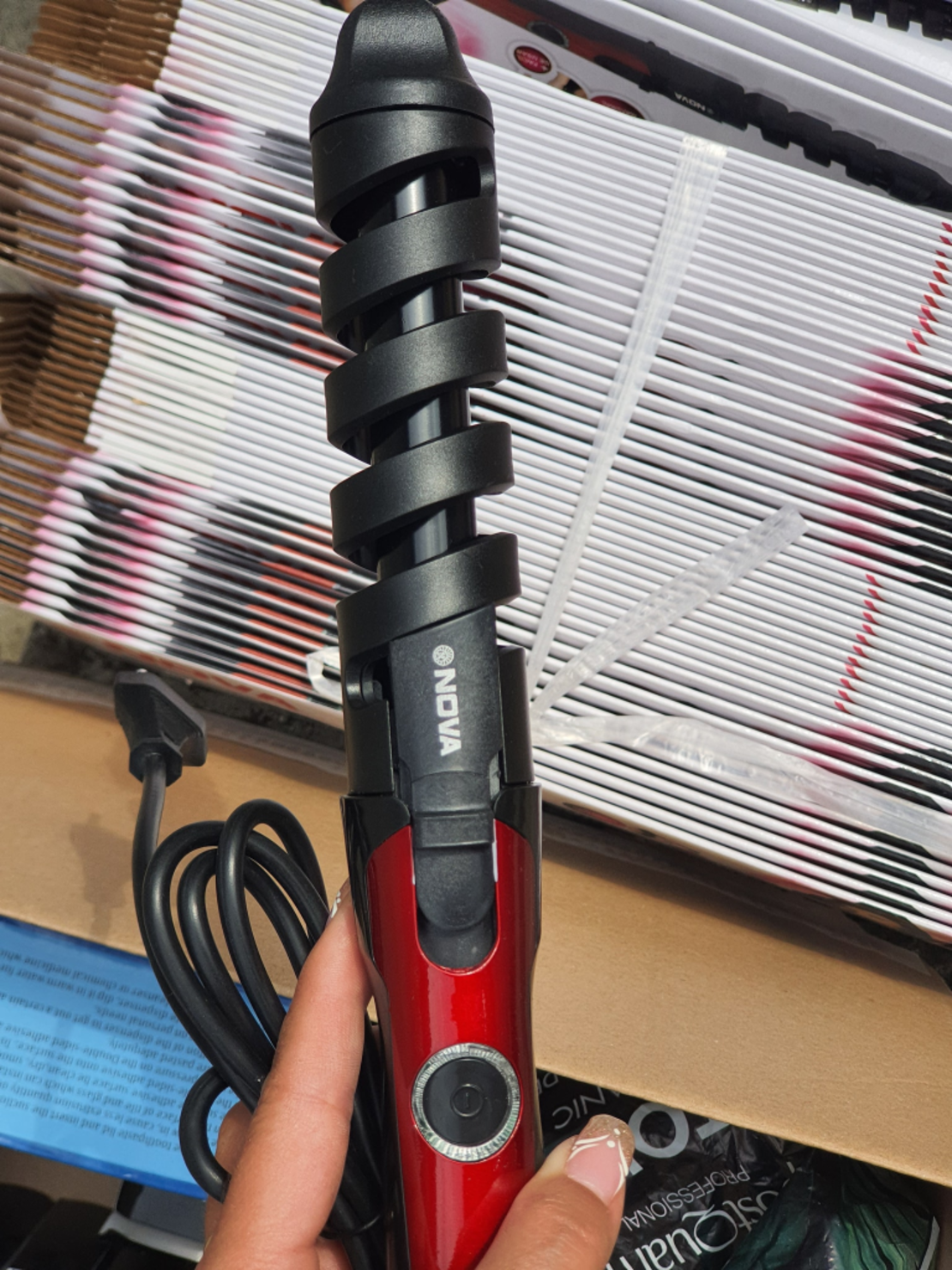 Иновативна маша за къдрици NOVA