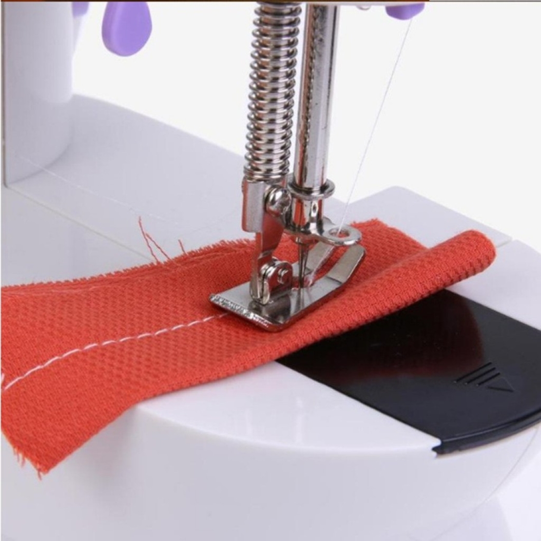 Многофункционална шевна машина с 5 програми.