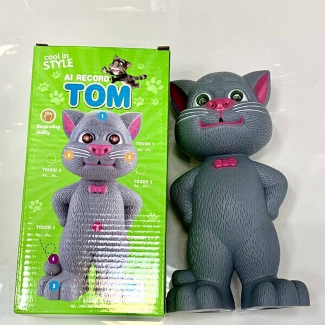 Talking Tom Интерактивен говорящ котарак Най-нов модел