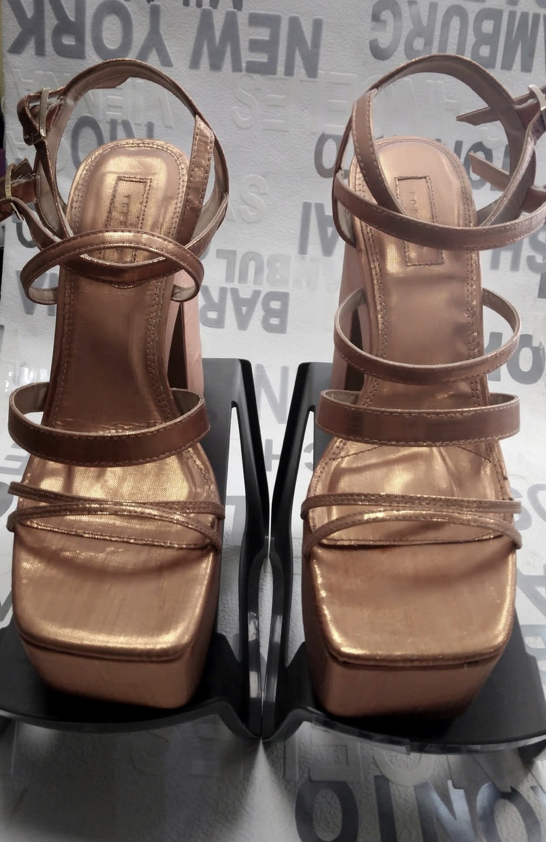 дамски сандали на ток