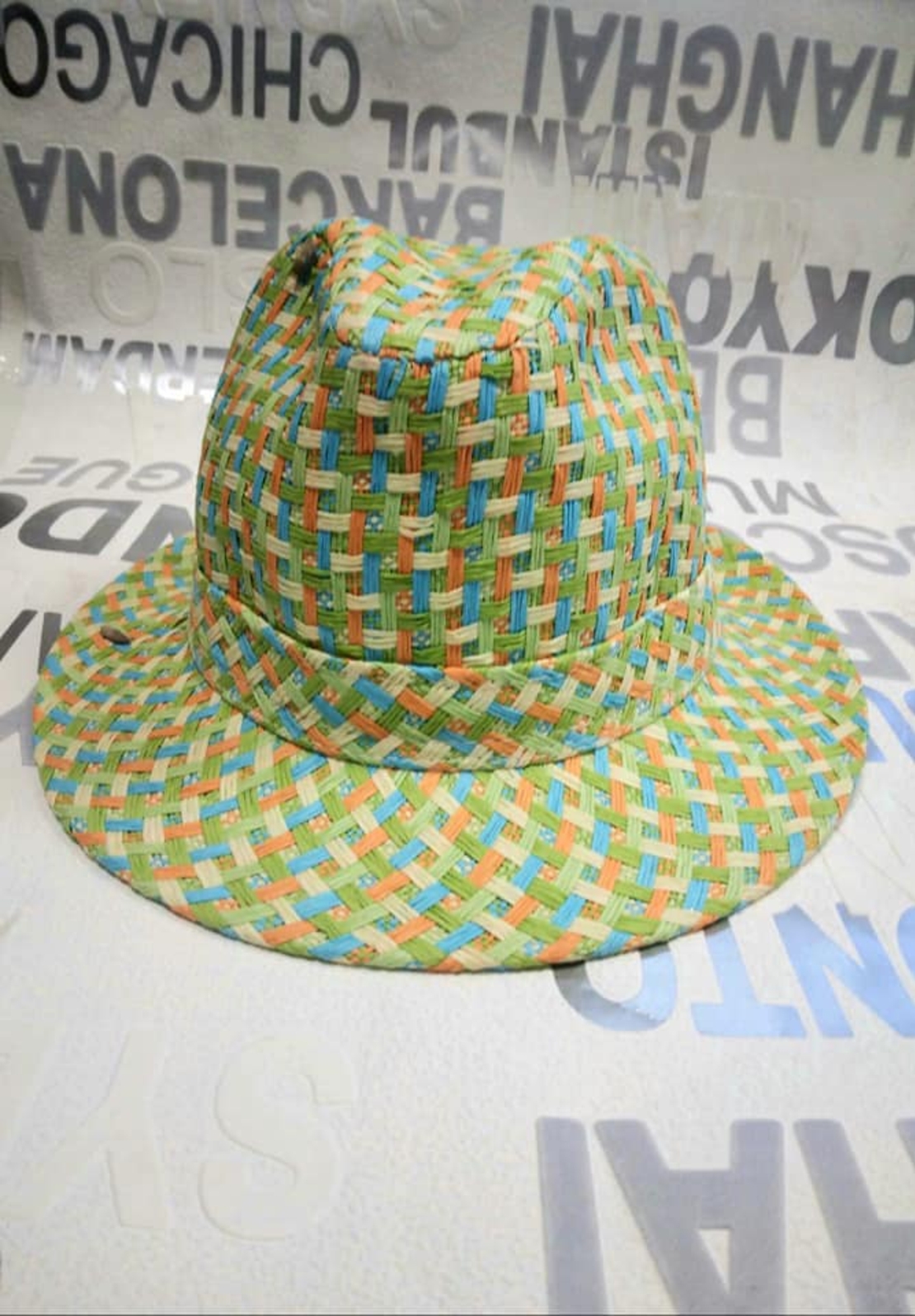 дамска шапка