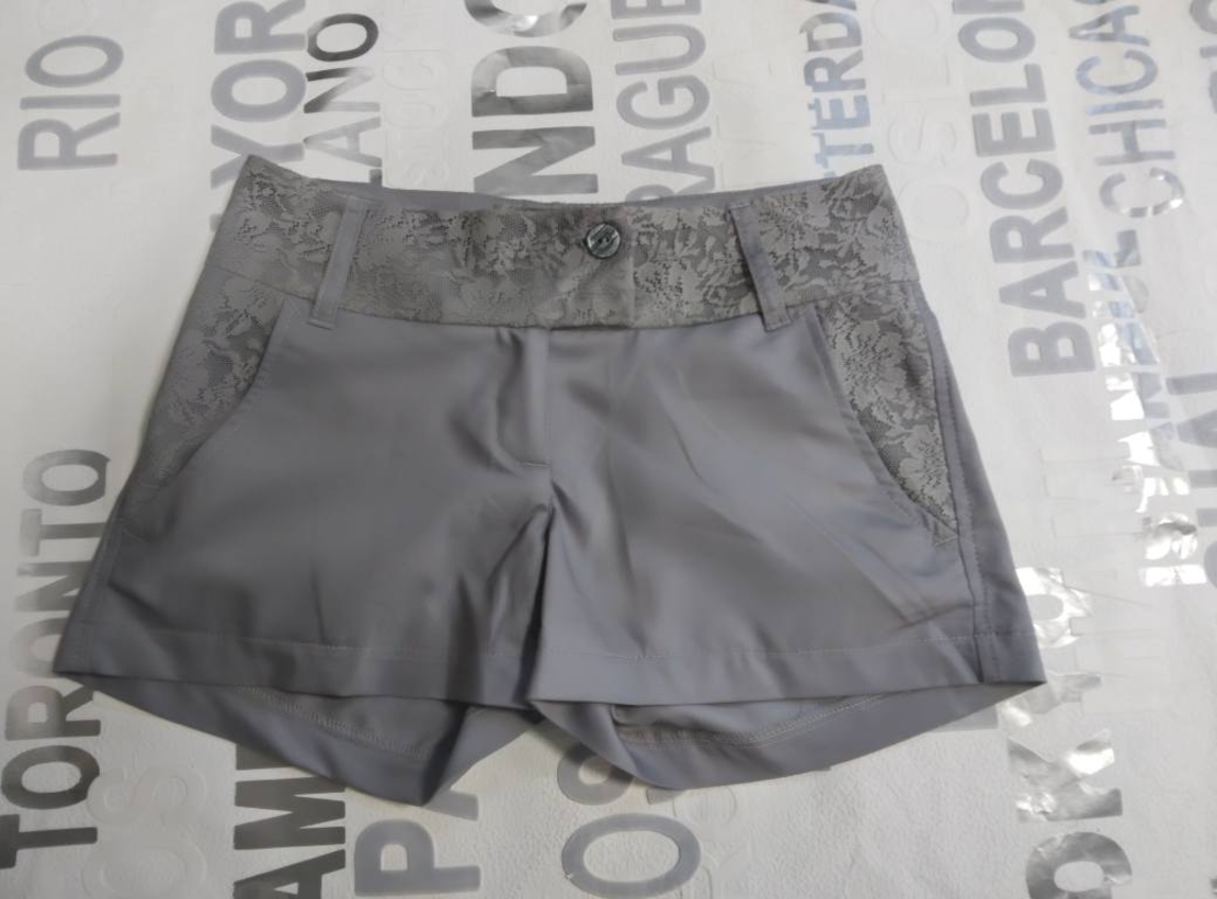 дамски къси панталони