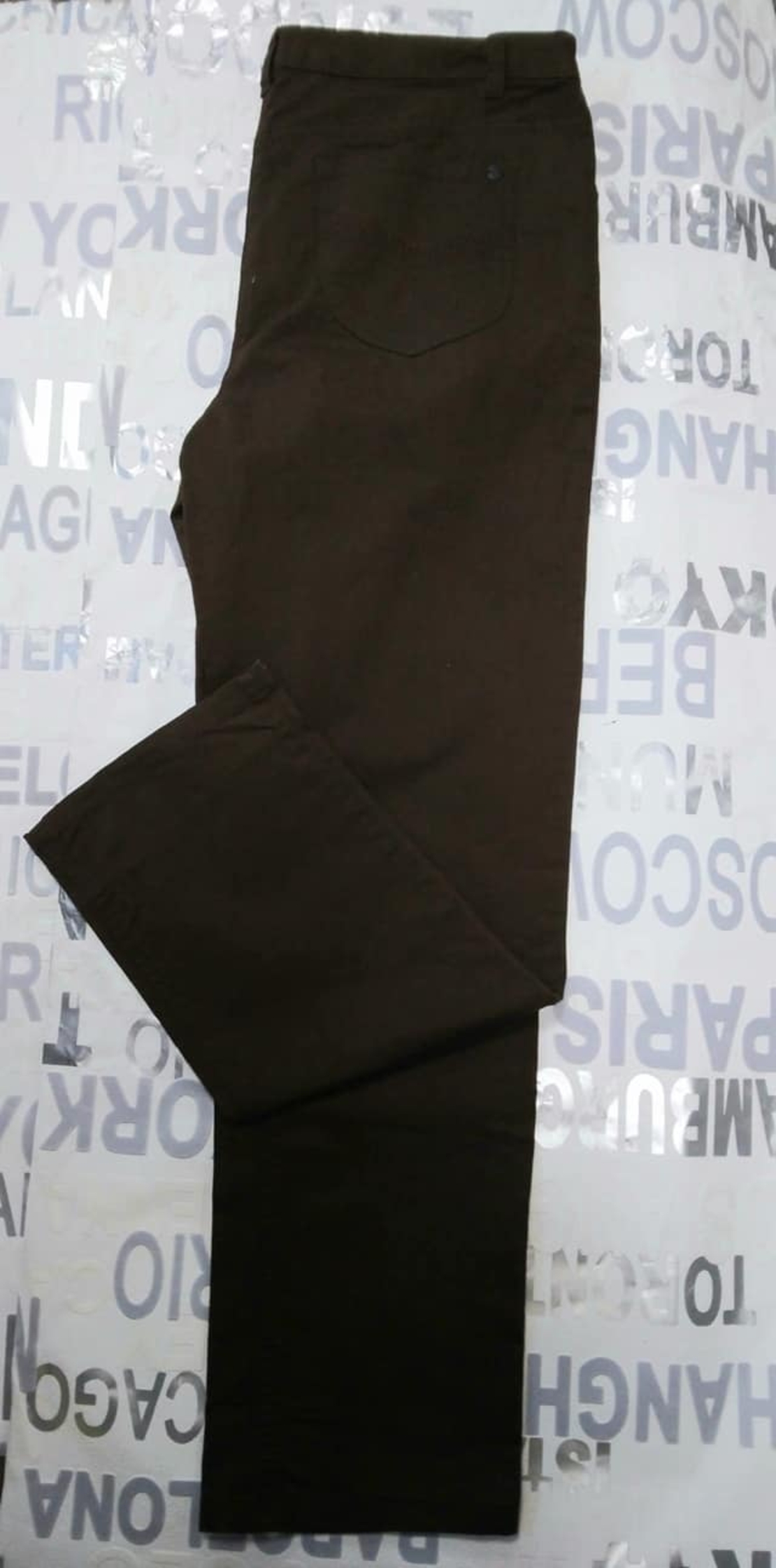 панталон жена