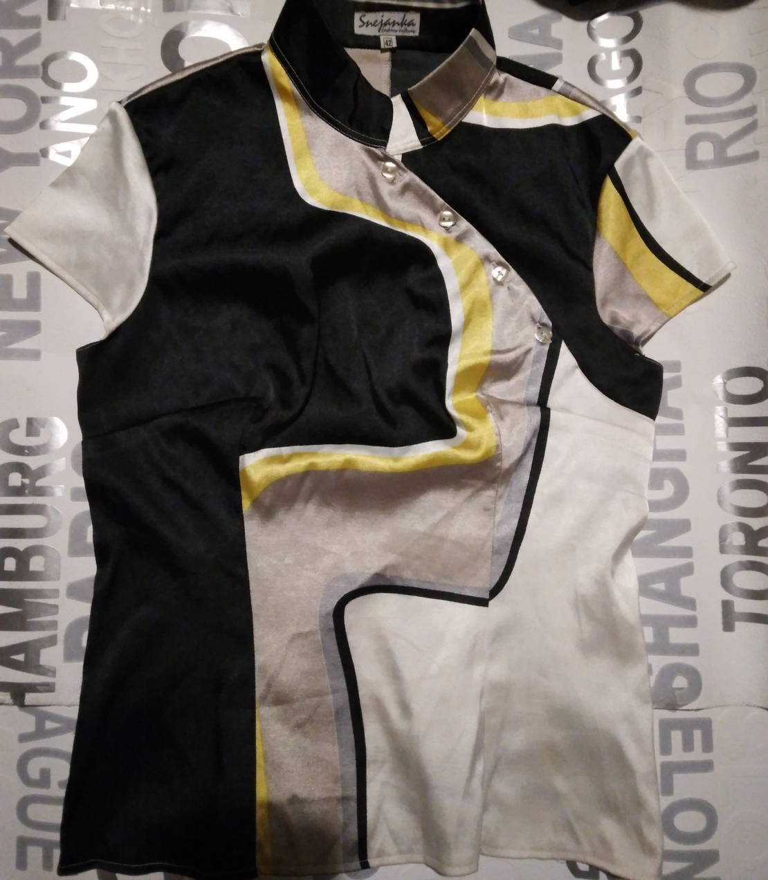 дамска риза