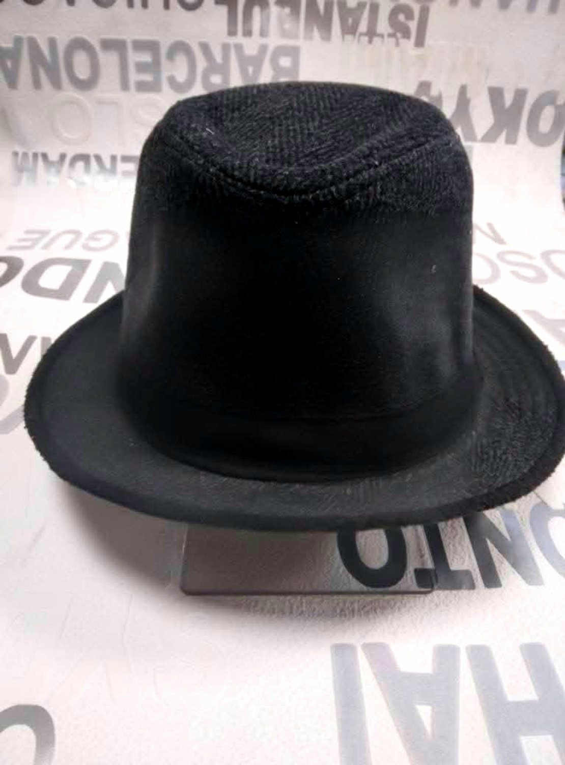 мъжка шапка