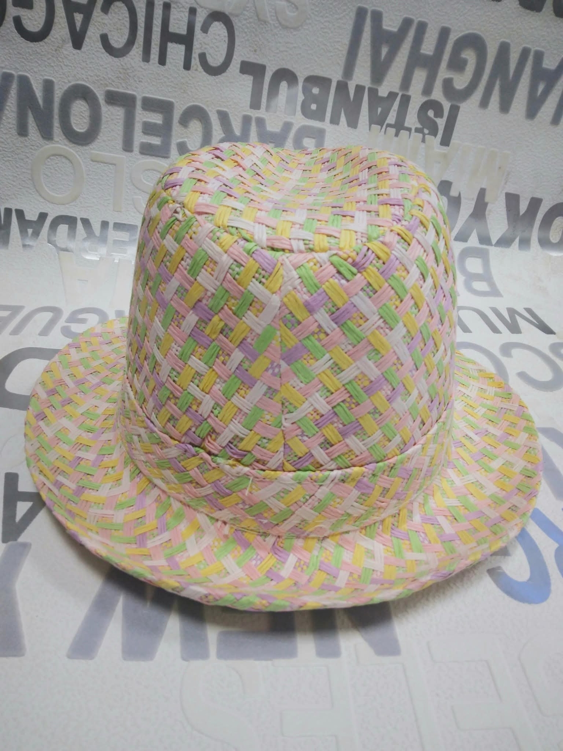 дамска шапка