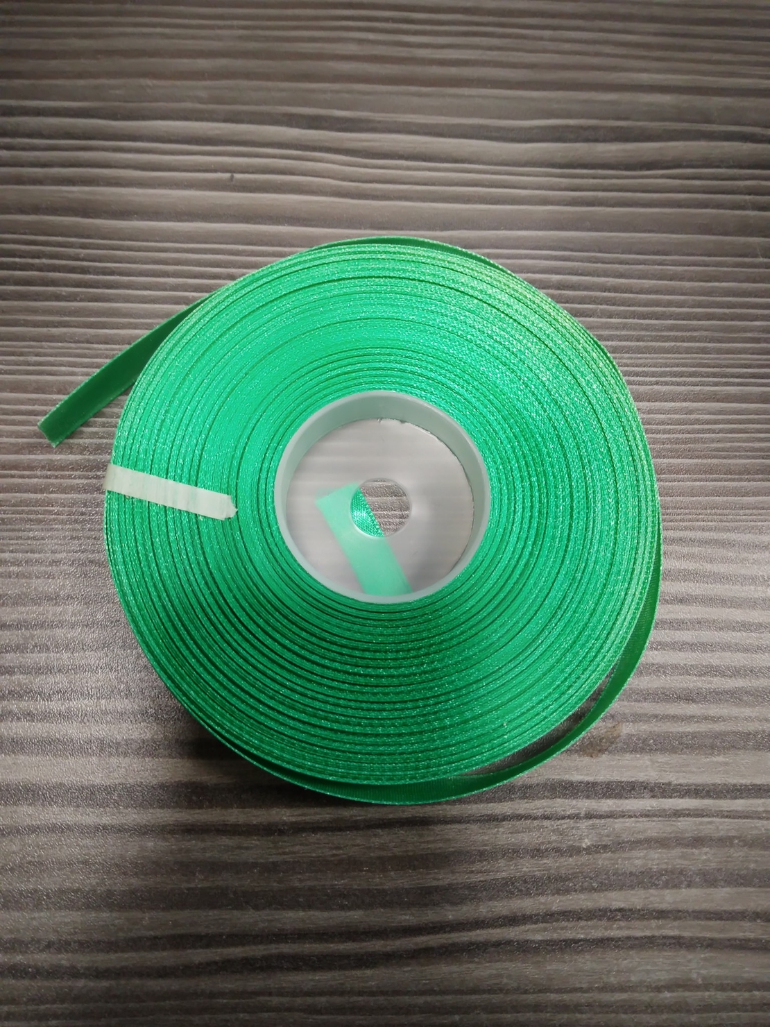 панделка за декорация