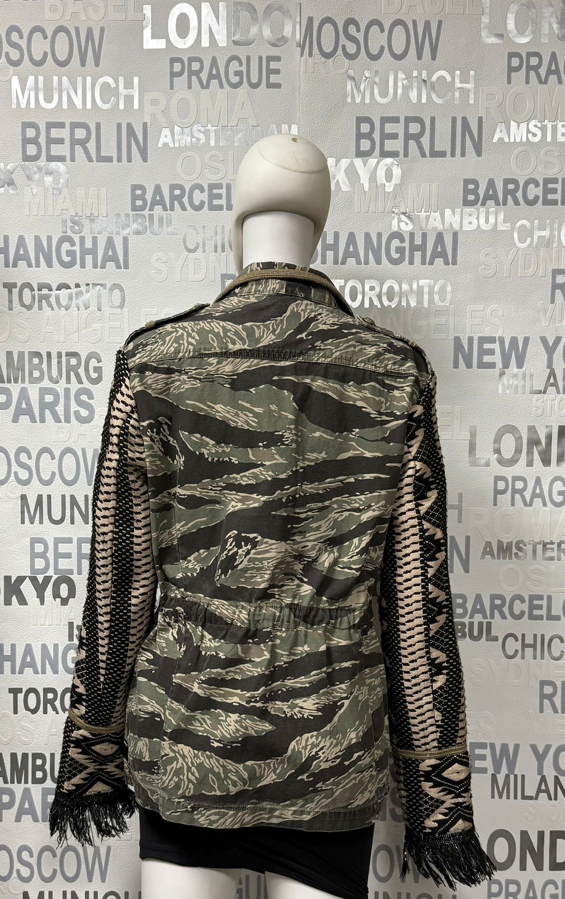 дамско спортно яке  Replay