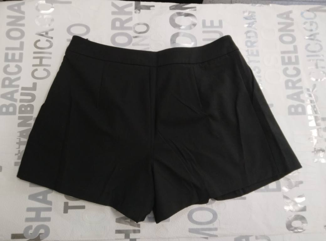 дамски къси панталони