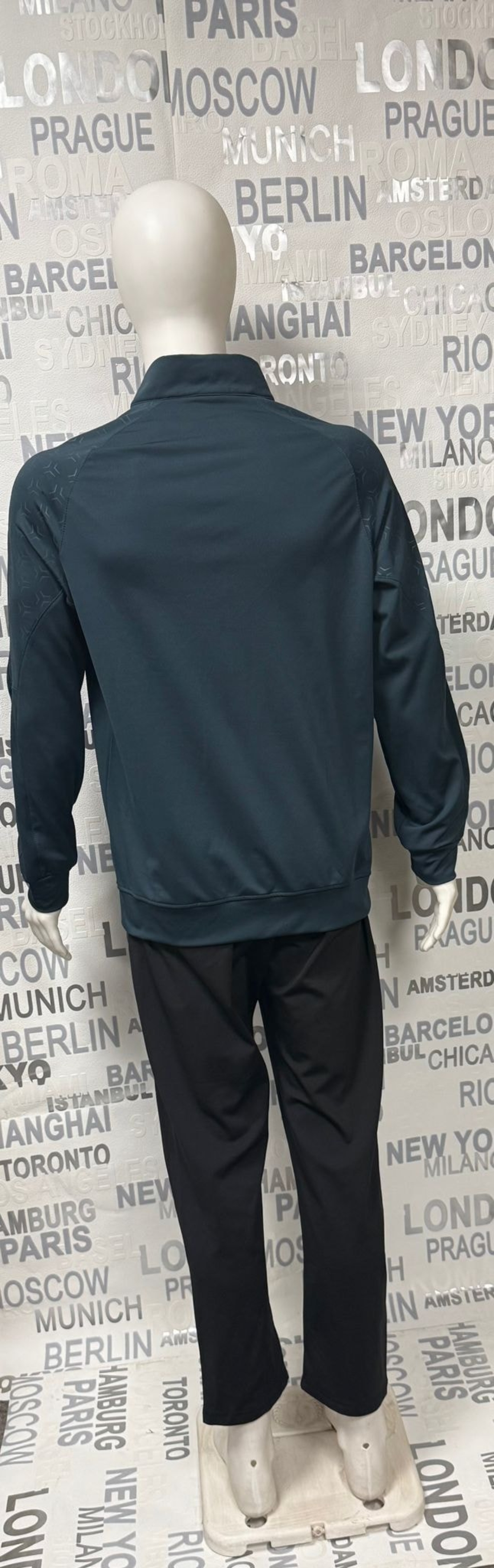 мъжки спортен комплект