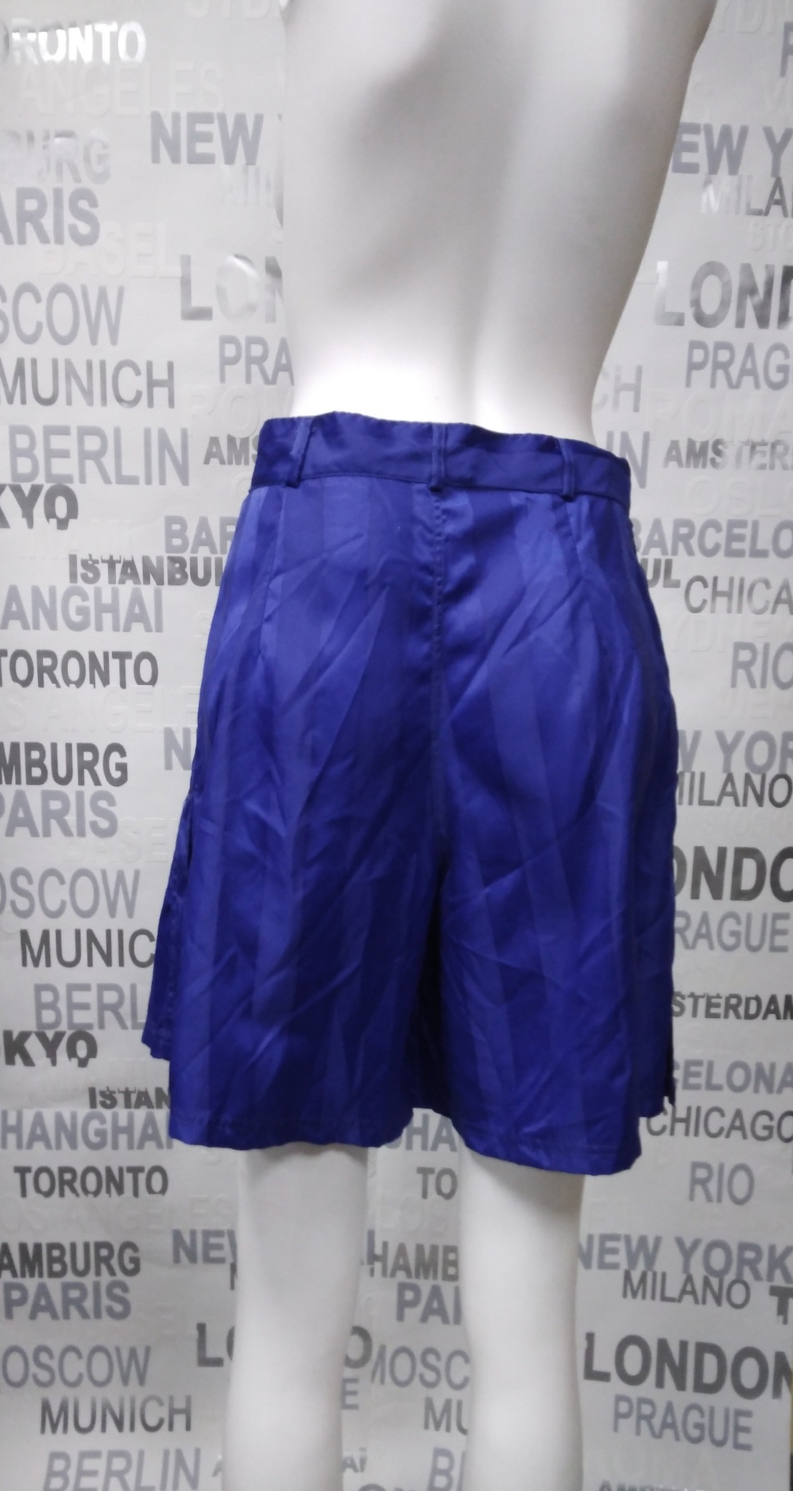 дамски къси панталони